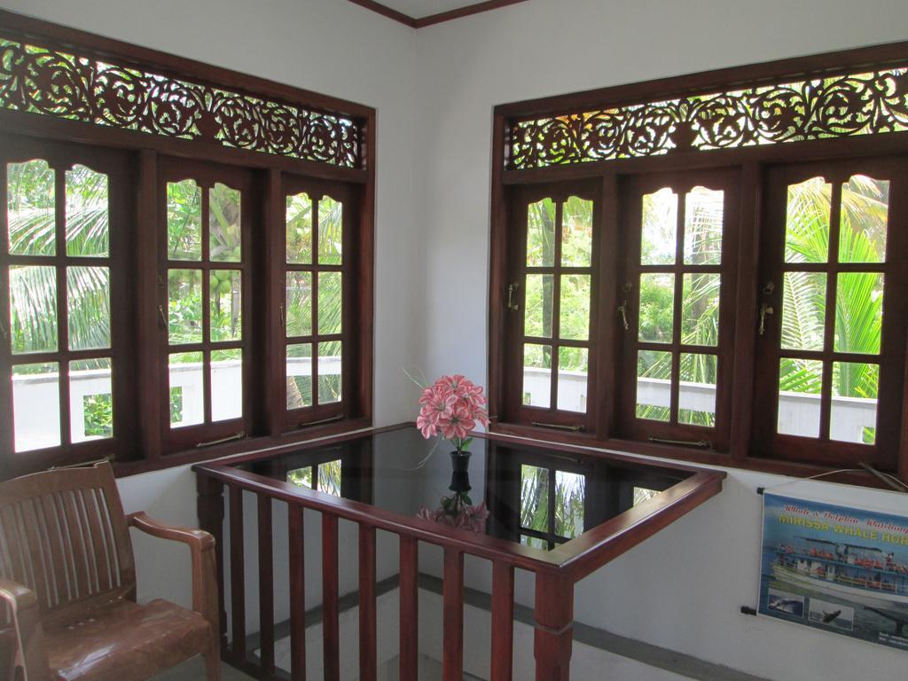 Bay Reach Home Stay Weligama Ngoại thất bức ảnh