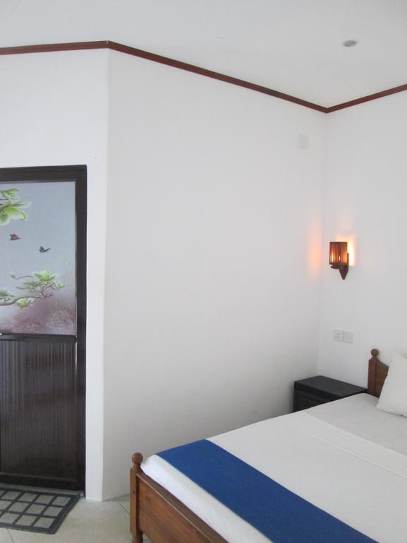 Bay Reach Home Stay Weligama Ngoại thất bức ảnh